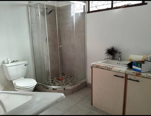 2 BEDROOM PROPERTY TO RENT IN GLEN PARK